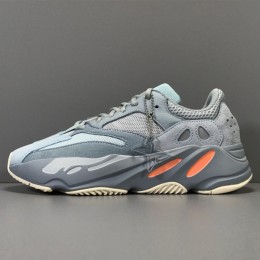 【X】Adidas originals Yeezy 700  